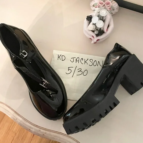 Black platform strappy Mary janes NWOT - Picture 1 of 4